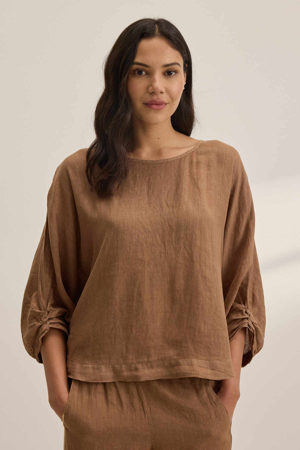 VELVET BY GRAHAM & SPENCER CASS LINEN BLOUSE