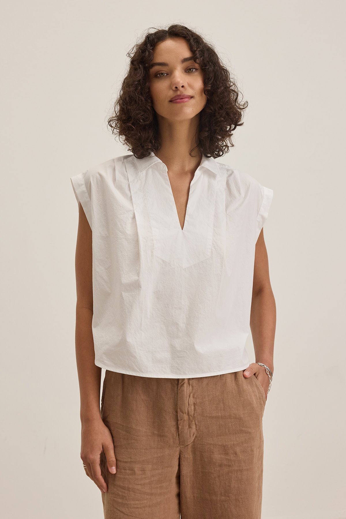 VELVET BY GRAHAM & SPENCER FLORENCE BLOUSE IN WHITE