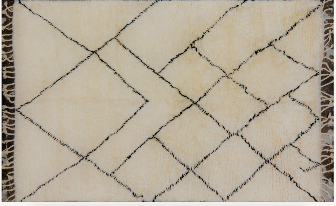 MC186 BLACK & WHITE MOROCCAN RUG 6'1" X 9'2"