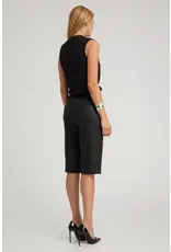 LEATHER BERMUDA TROUSER SHORTS IN BLACK
