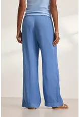 VELVET BY GRAHAM & SPENCER STEPHANIE LINEN PANT IN CHAMBRAY