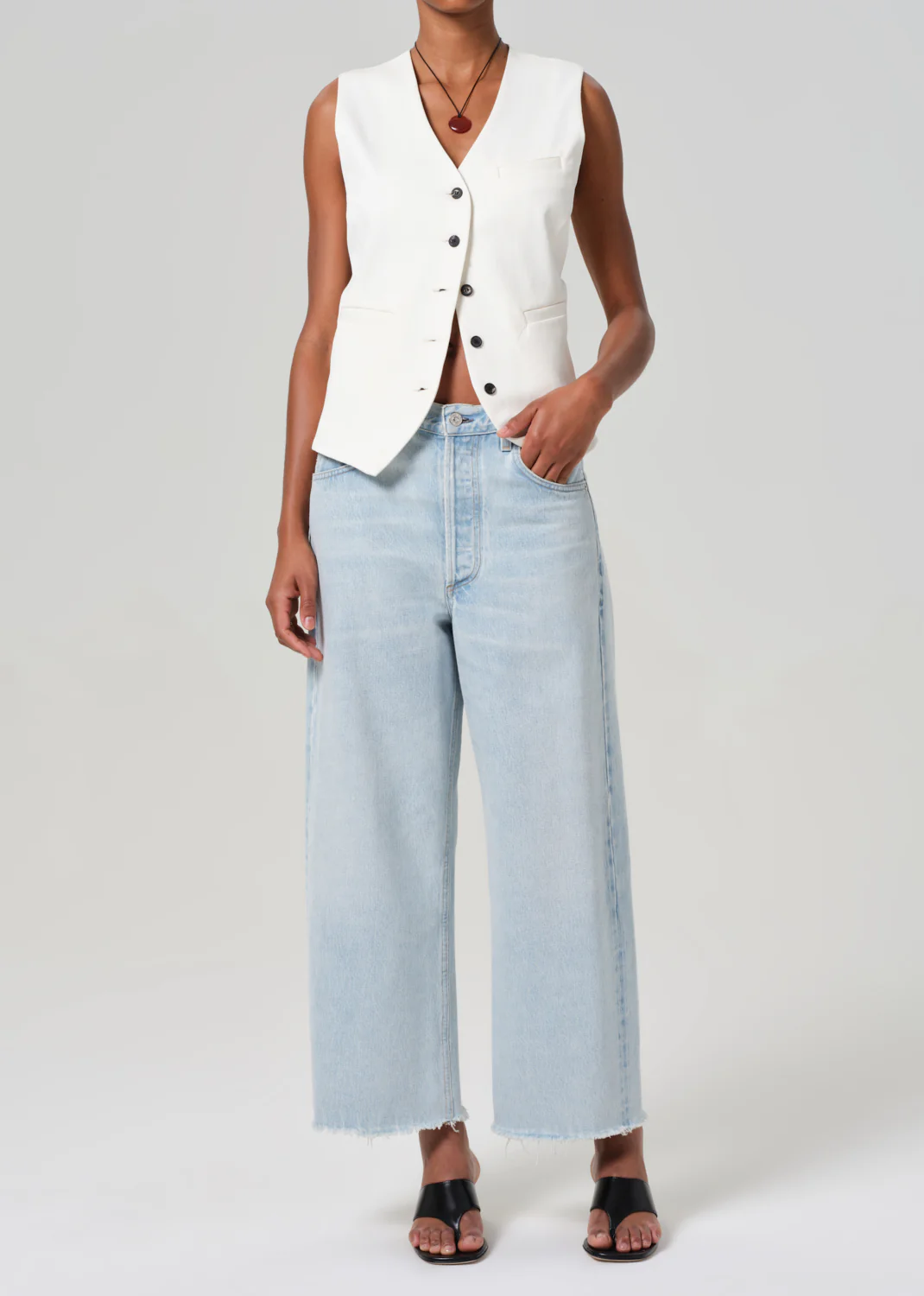 CITIZENS OF HUMANITY AYLA RAW HEM CROP IN SAILOR
