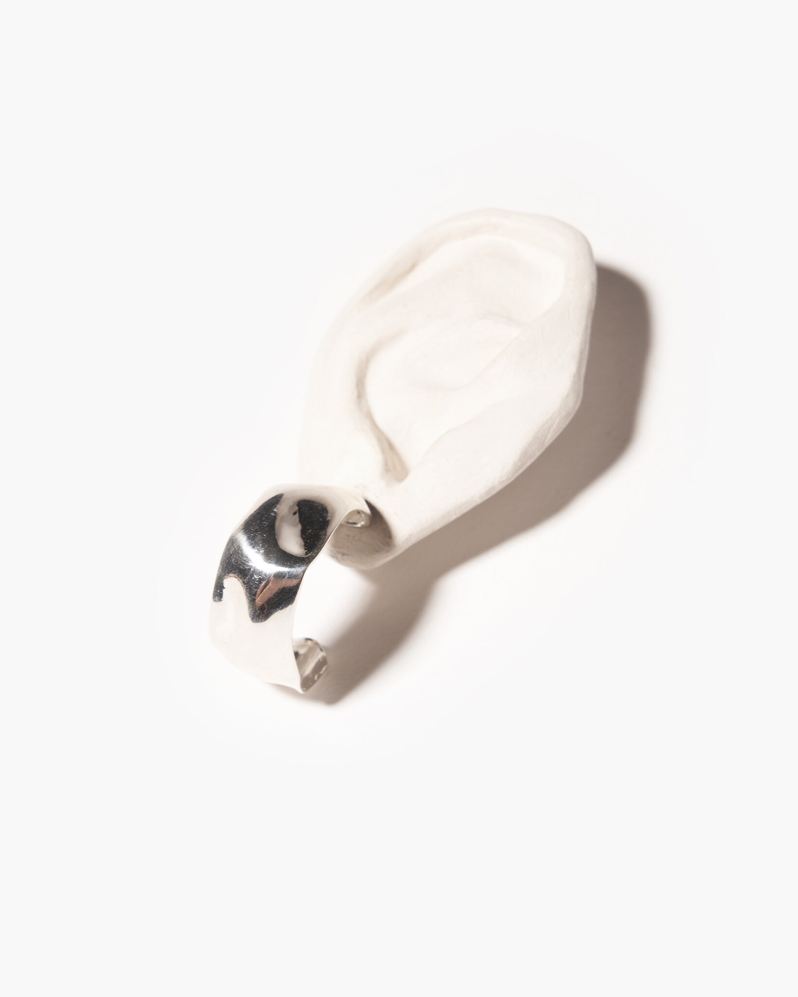 ODETTE SANNE HOOP EARRINGS IN STERLING SILVER