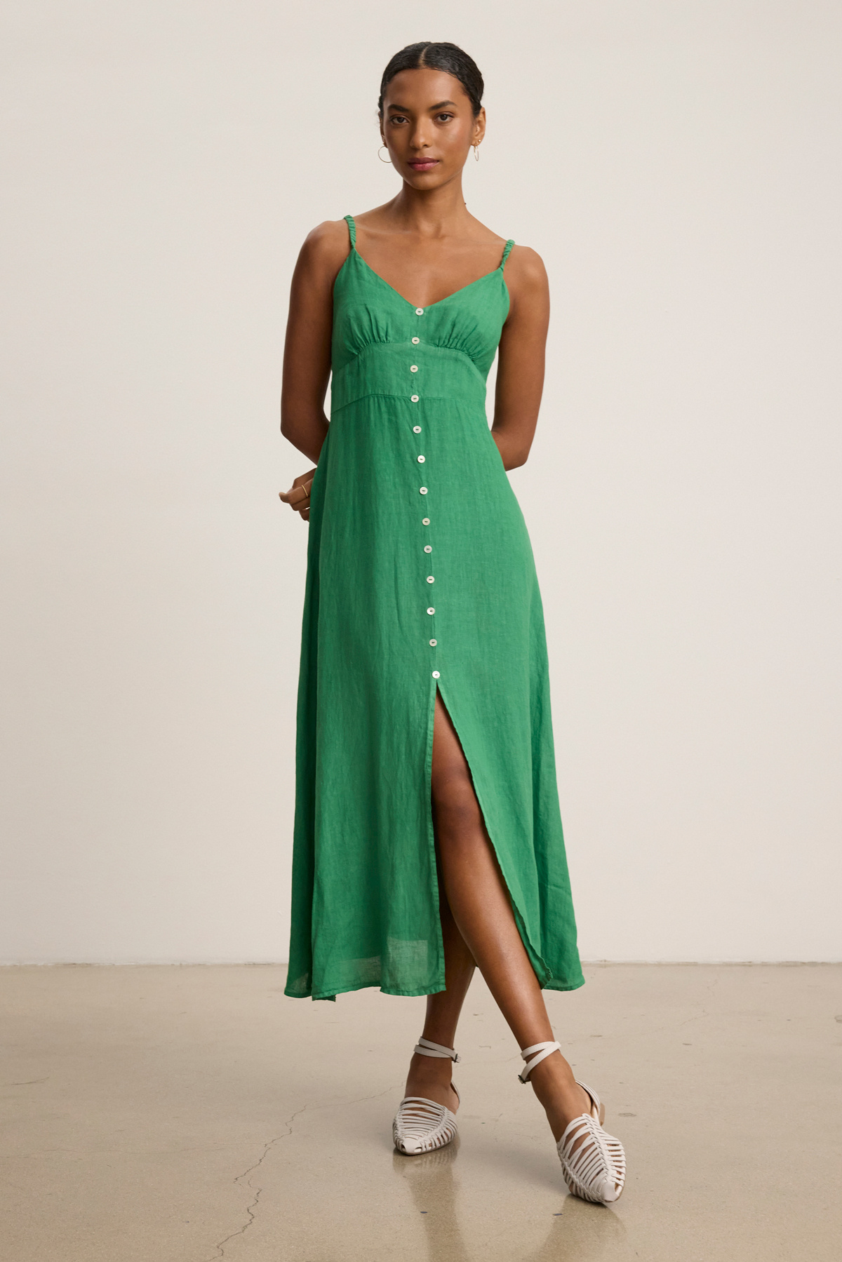 VELVET BY GRAHAM & SPENCER JANET LINEN BUTTON FRONT DRESS IN EMERALD