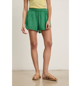 VELVET BY GRAHAM & SPENCER JADEN LINEN SHORT IN EMERALD