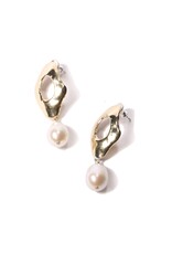 ODETTE REN WITH PEARL BRASS EARRINGS