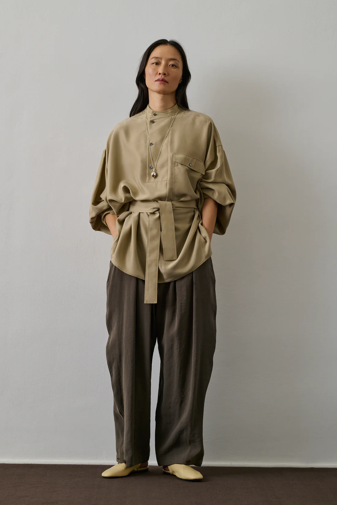 SOEUR VERNON TROUSERS IN TAUPE