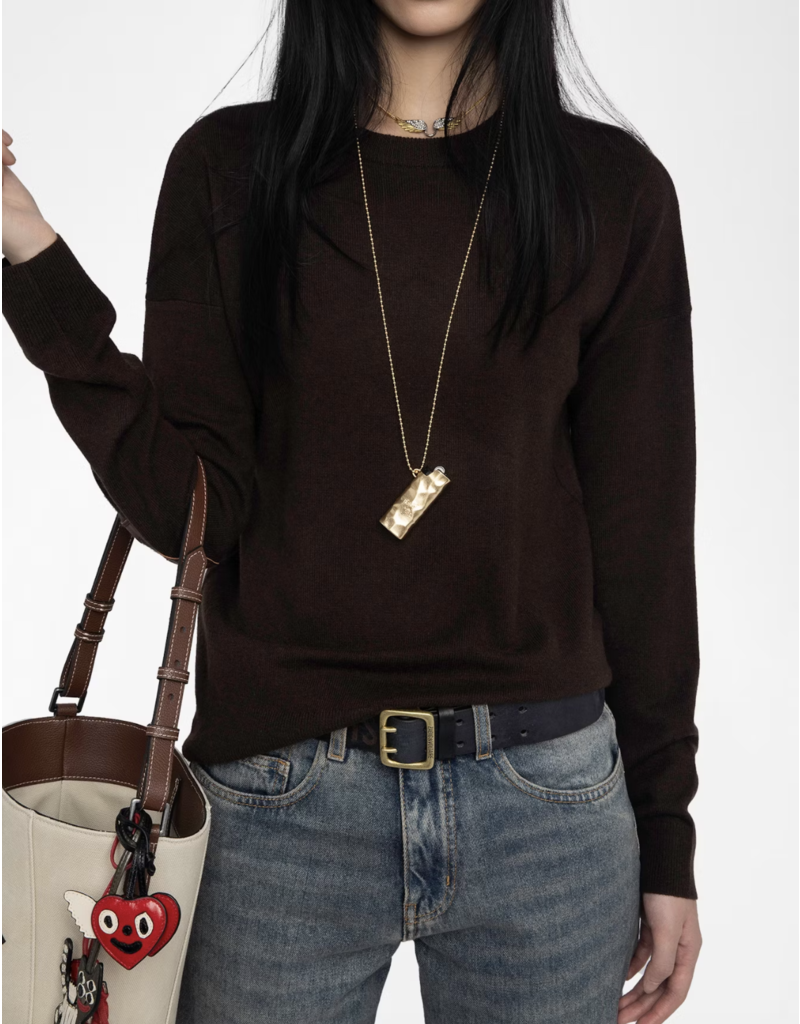 CICI PATCH HEART SWEATER IN DARK CHOCOLATE