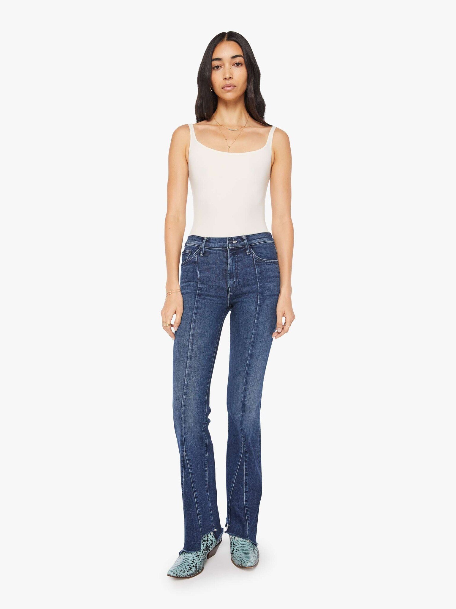 MOTHER DENIM THE INSIDER SKIMP POINTY FRAY IN YOU'RE A RIOT