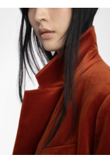VASKA VELVET BLAZER IN BURN