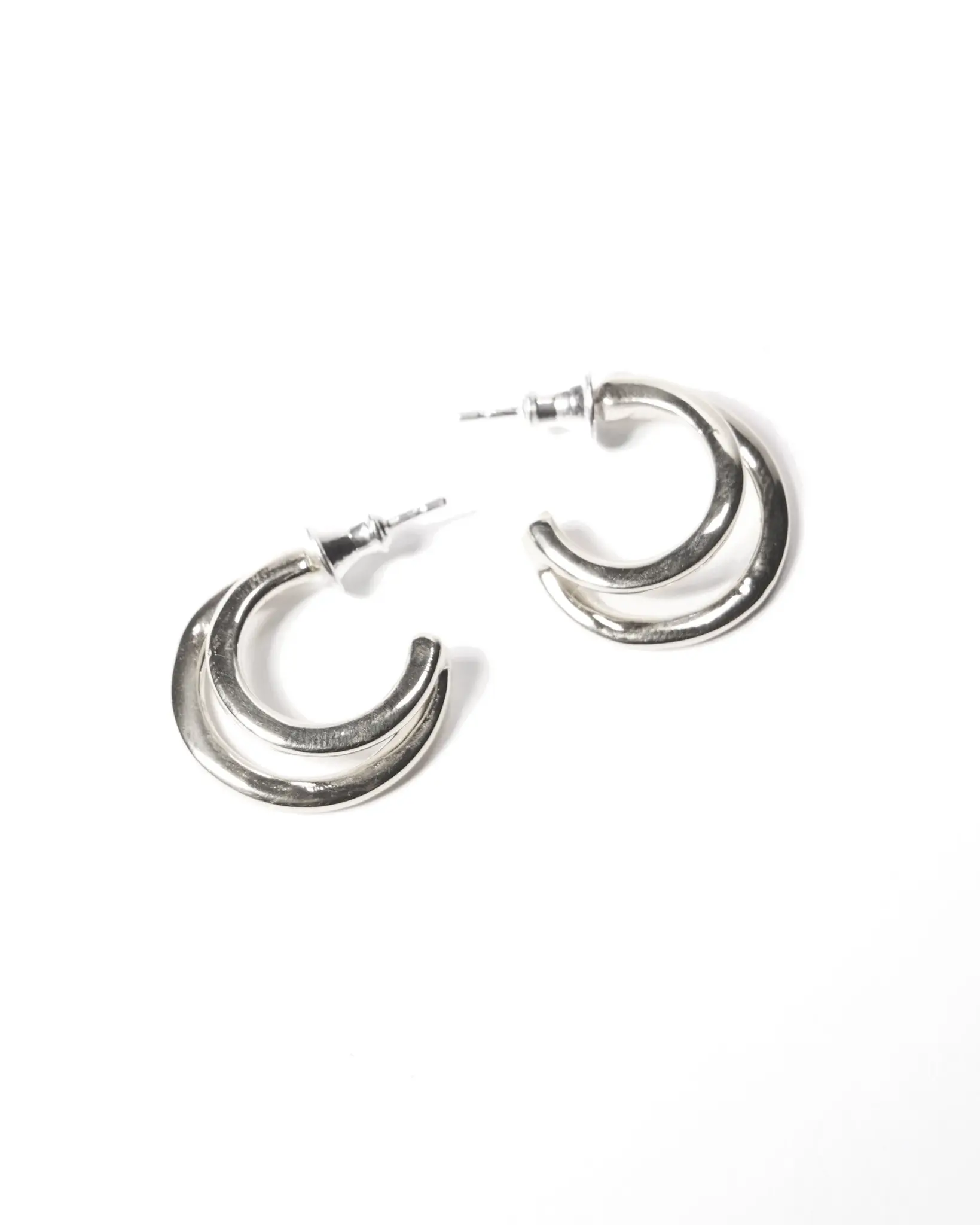 ODETTE DEUX HOOPS IN STERLING SILVER