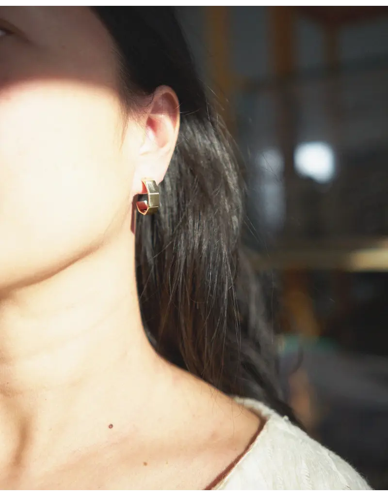 ODETTE GRANDE VERROU HOOPS IN BRASS