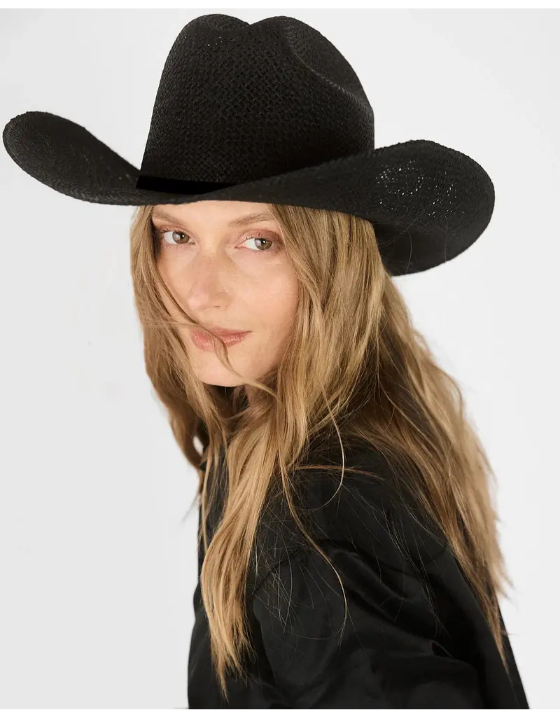JANESSA LEONÉ AIDEN HAT IN BLACK