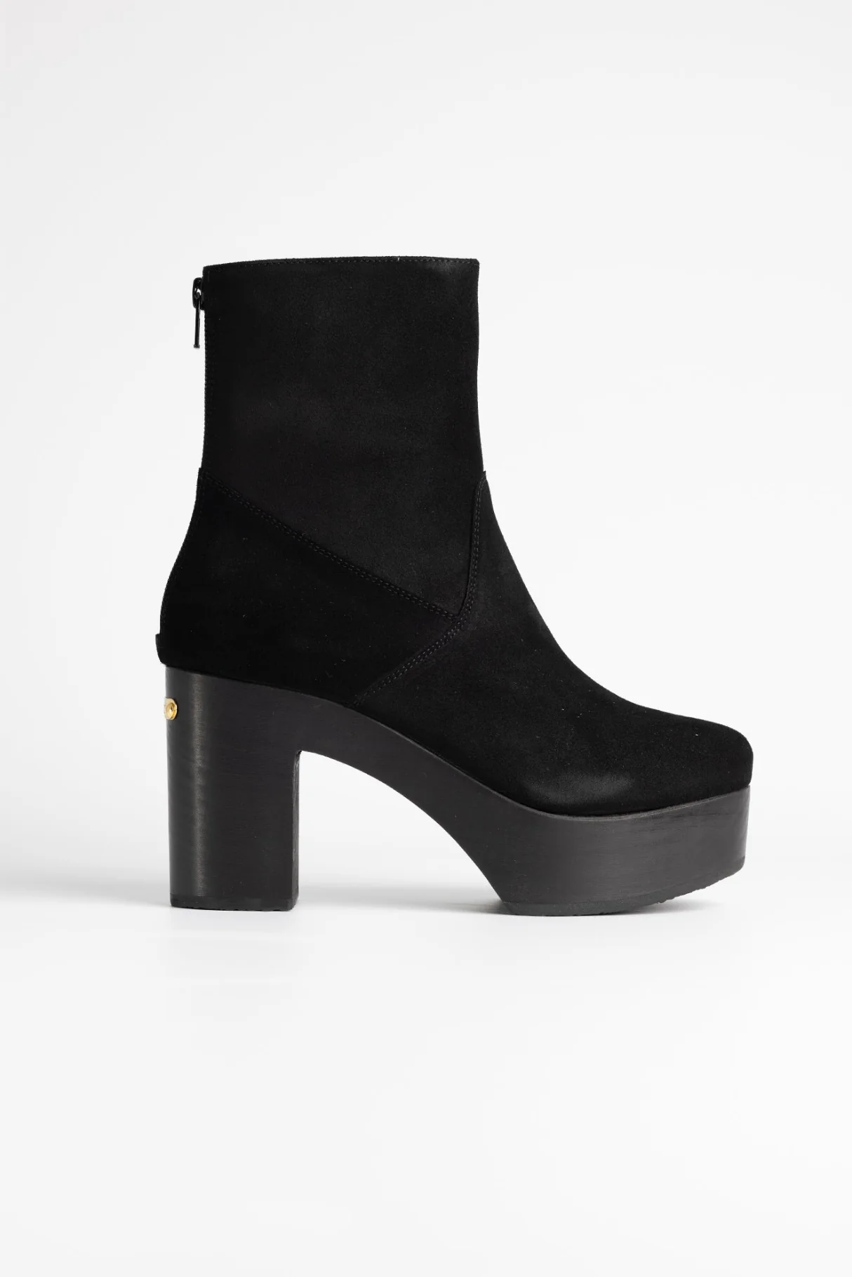 YOUYOU YERK VELVET BOOT IN NOIR