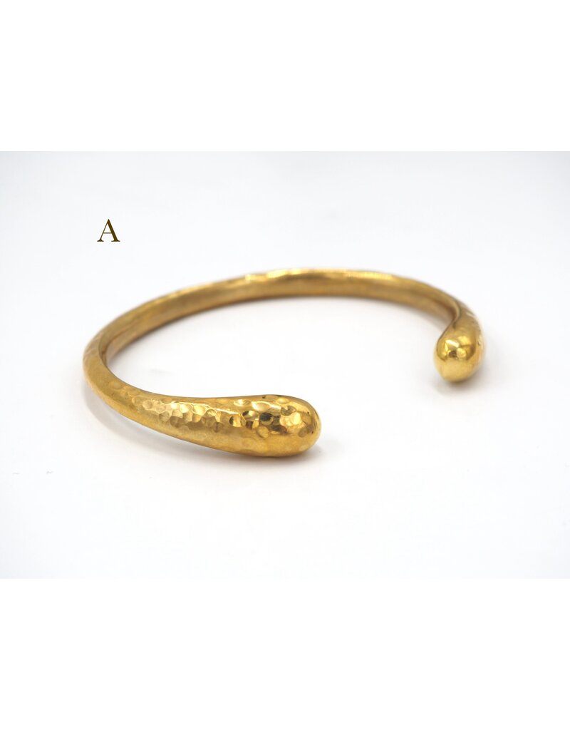 ARTISAN MADE HAMMERED BRASS CUFF