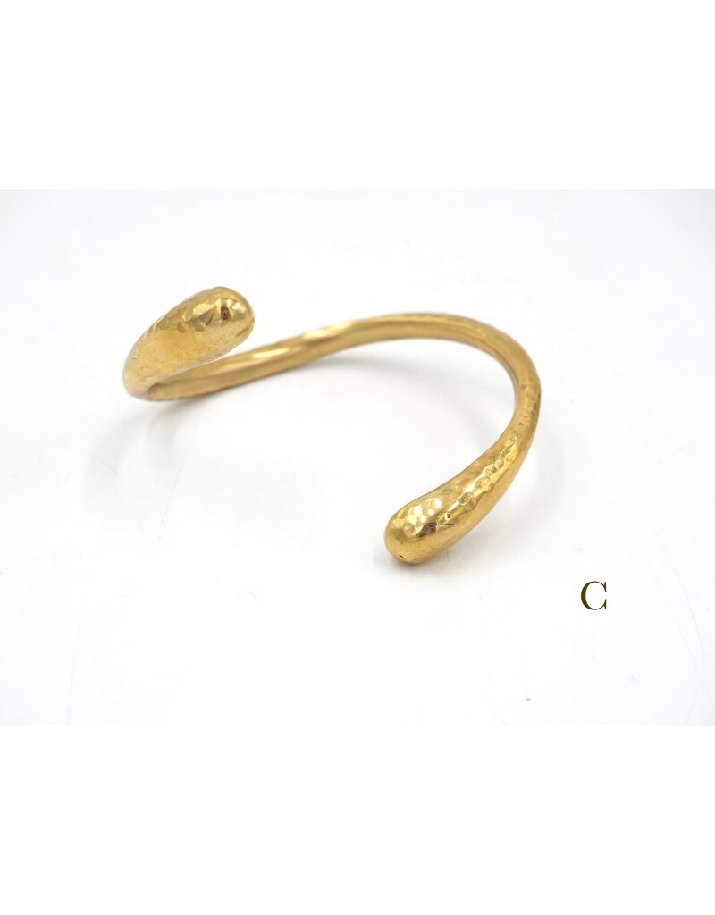 ARTISAN MADE HAMMERED BRASS CUFF