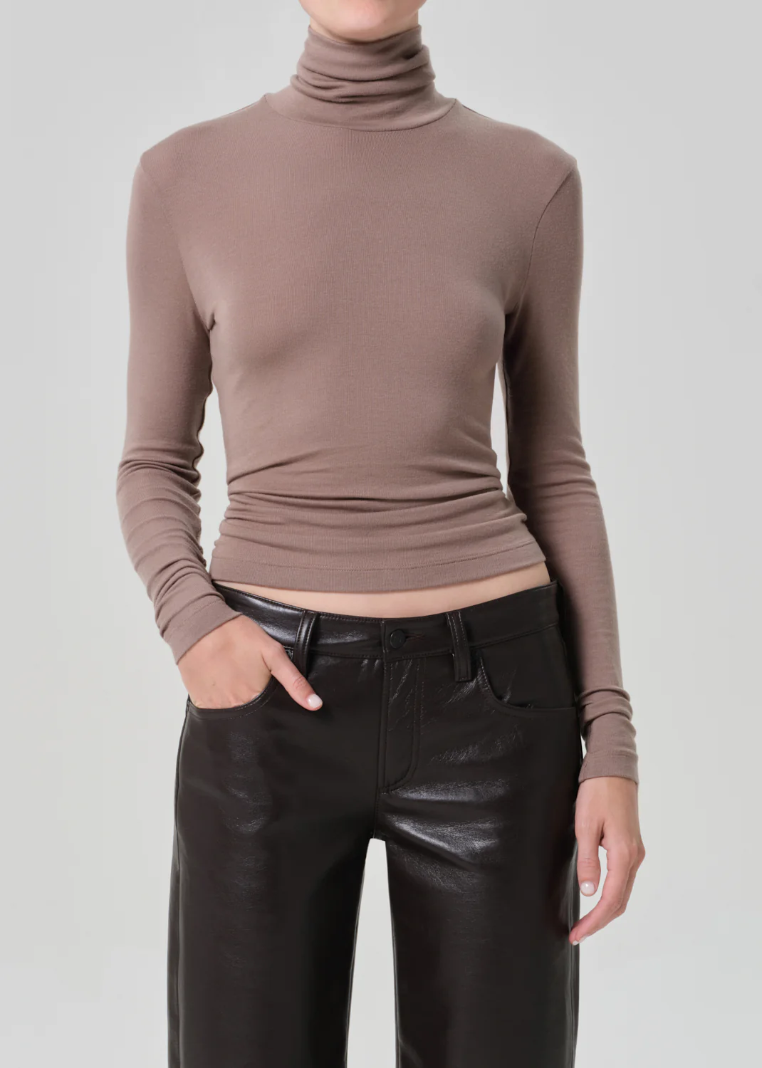CITIZENS OF HUMANITY CARADENE TURTLENECK IN COCOA