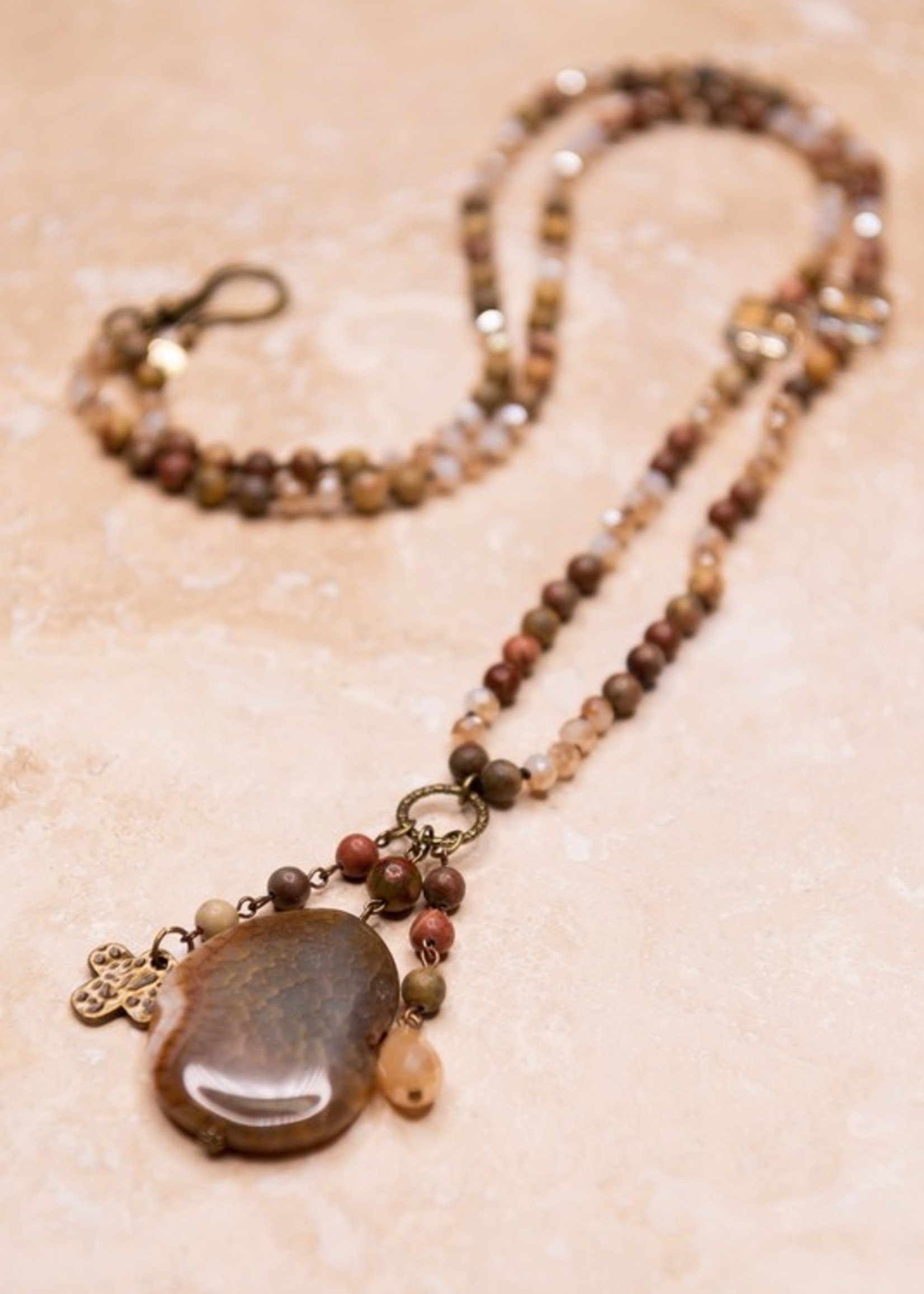 Stone pendant and charm necklace jasper