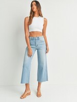 Wide leg cropped jean