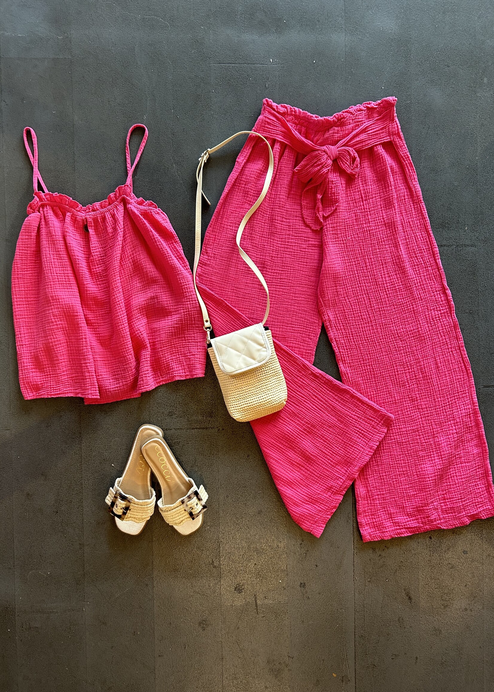 Ruffle edge tank