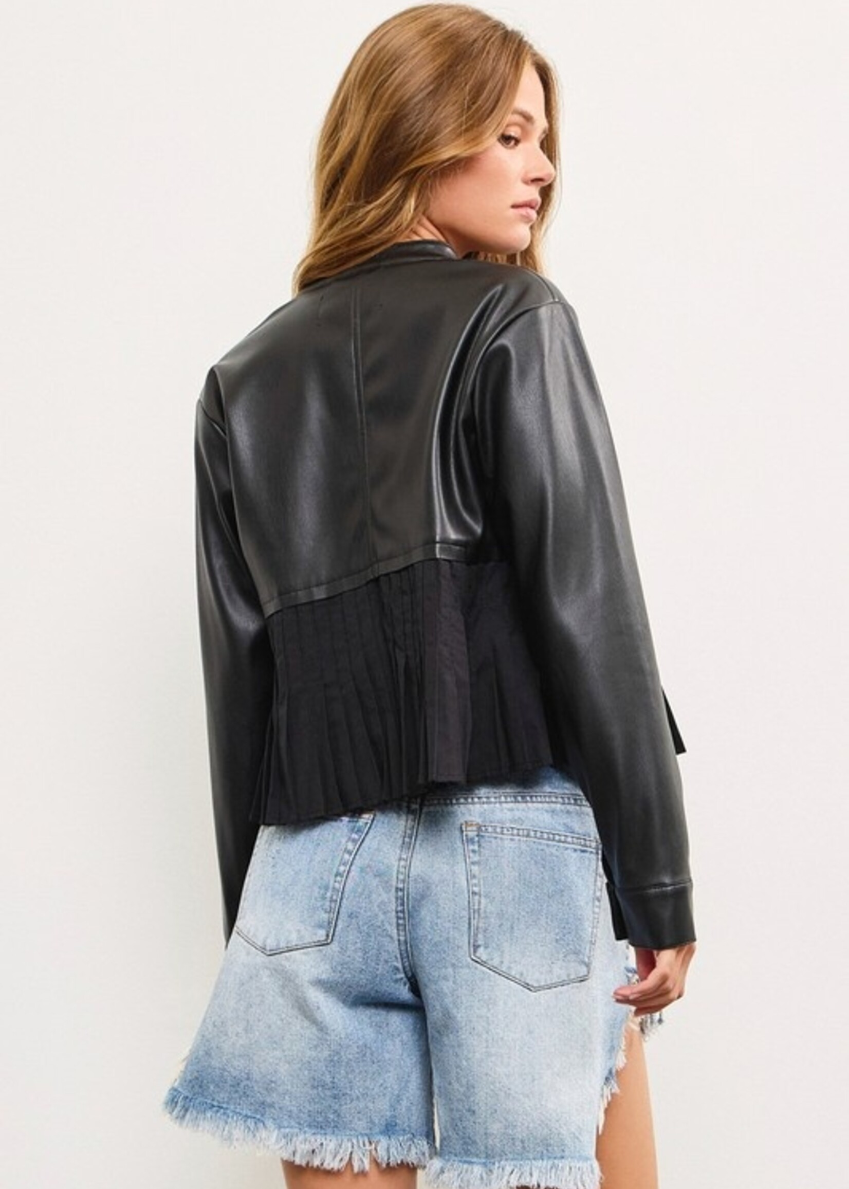 Pleat hem leather jacket