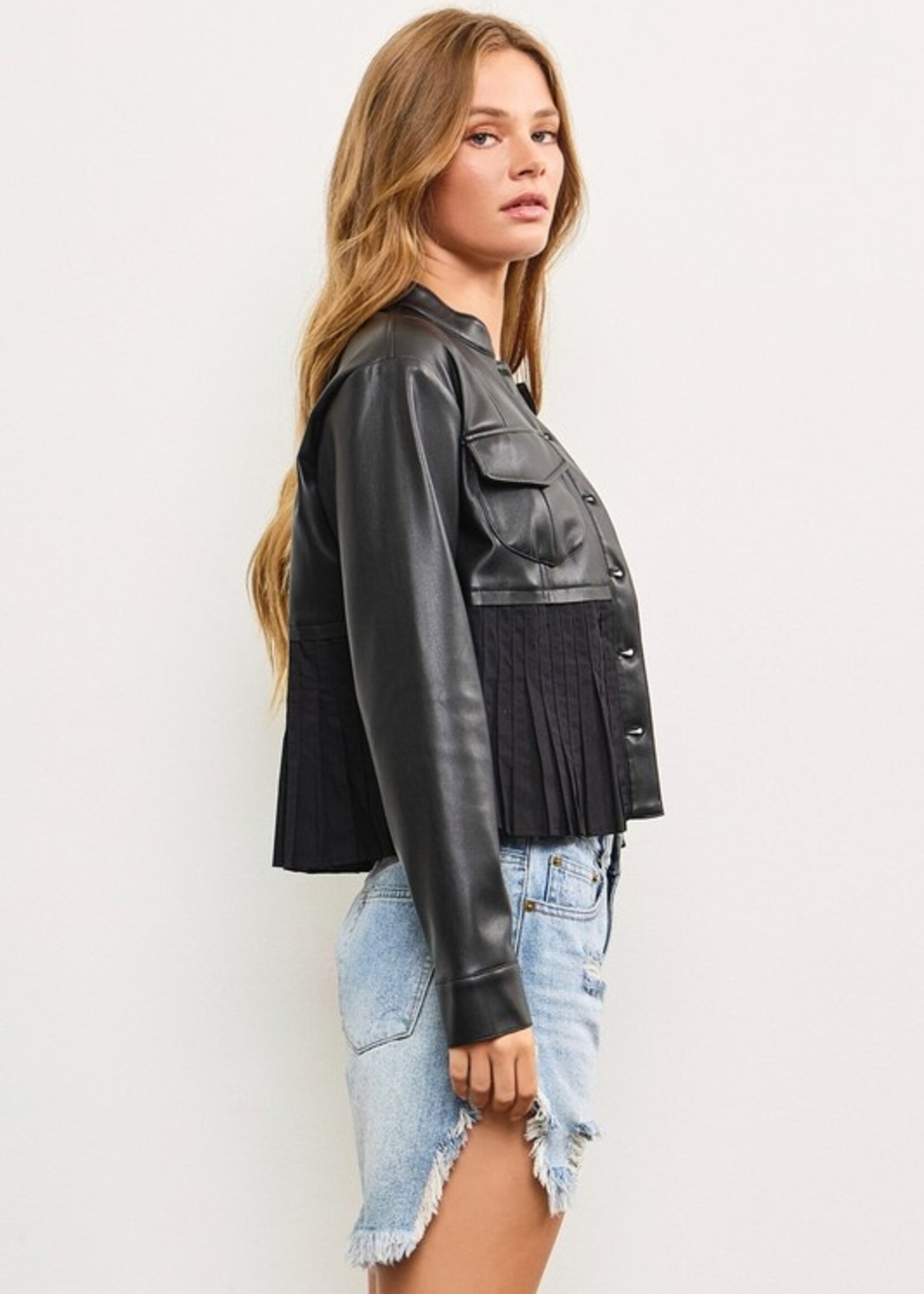 Pleat hem leather jacket