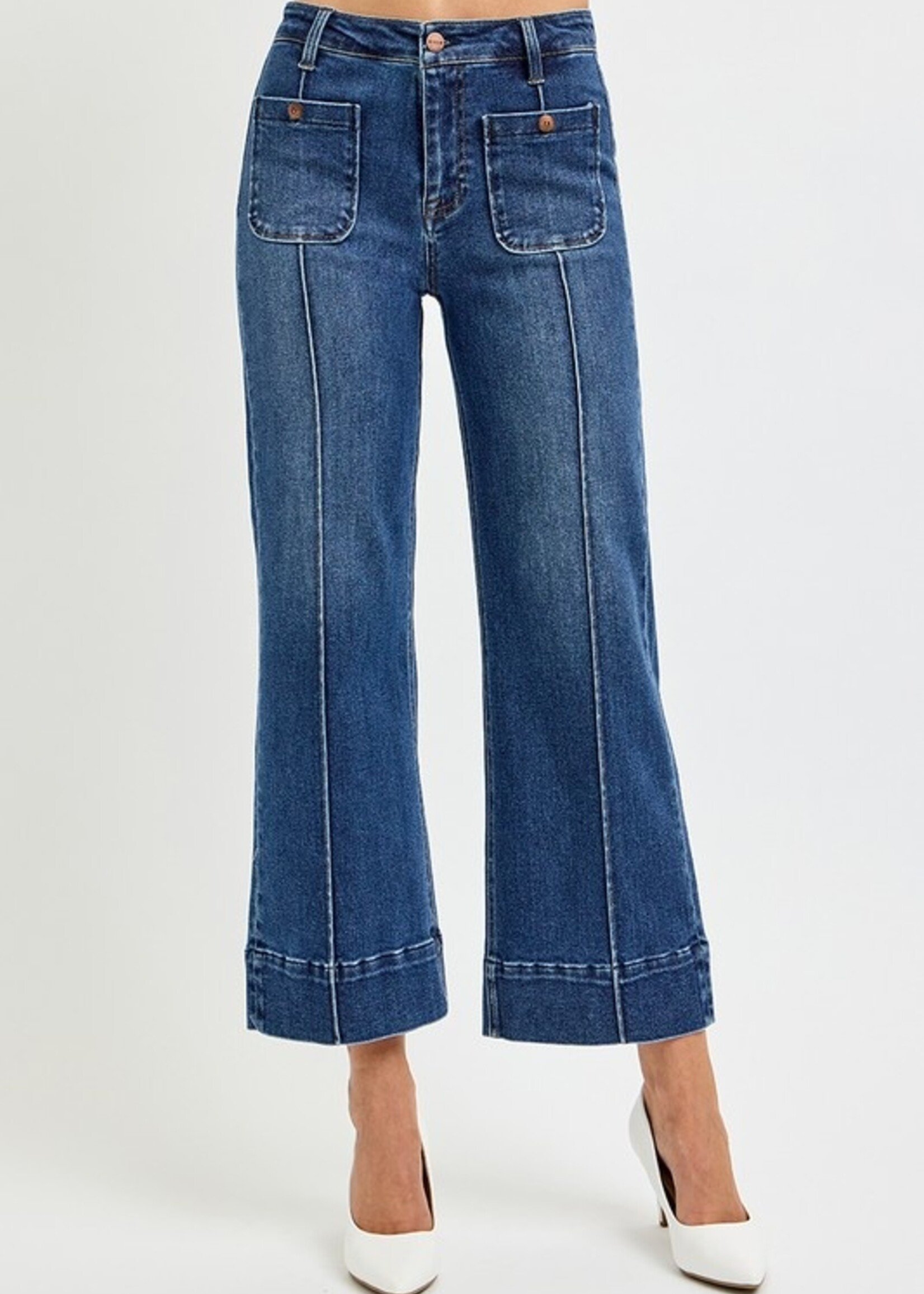 Patch pocket pintuck jean