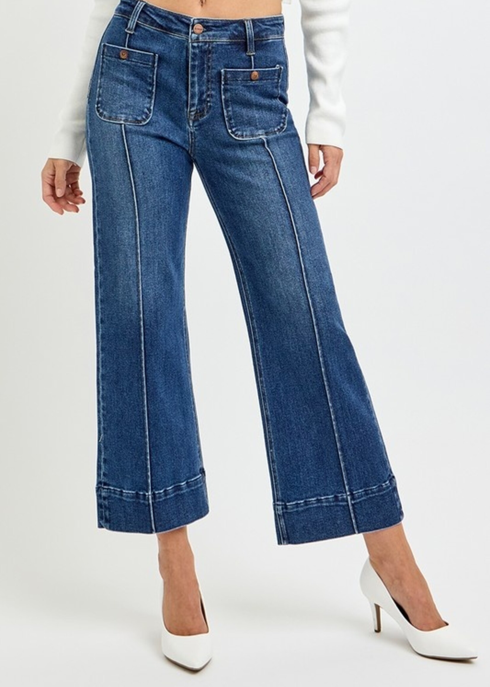 Patch pocket pintuck jean