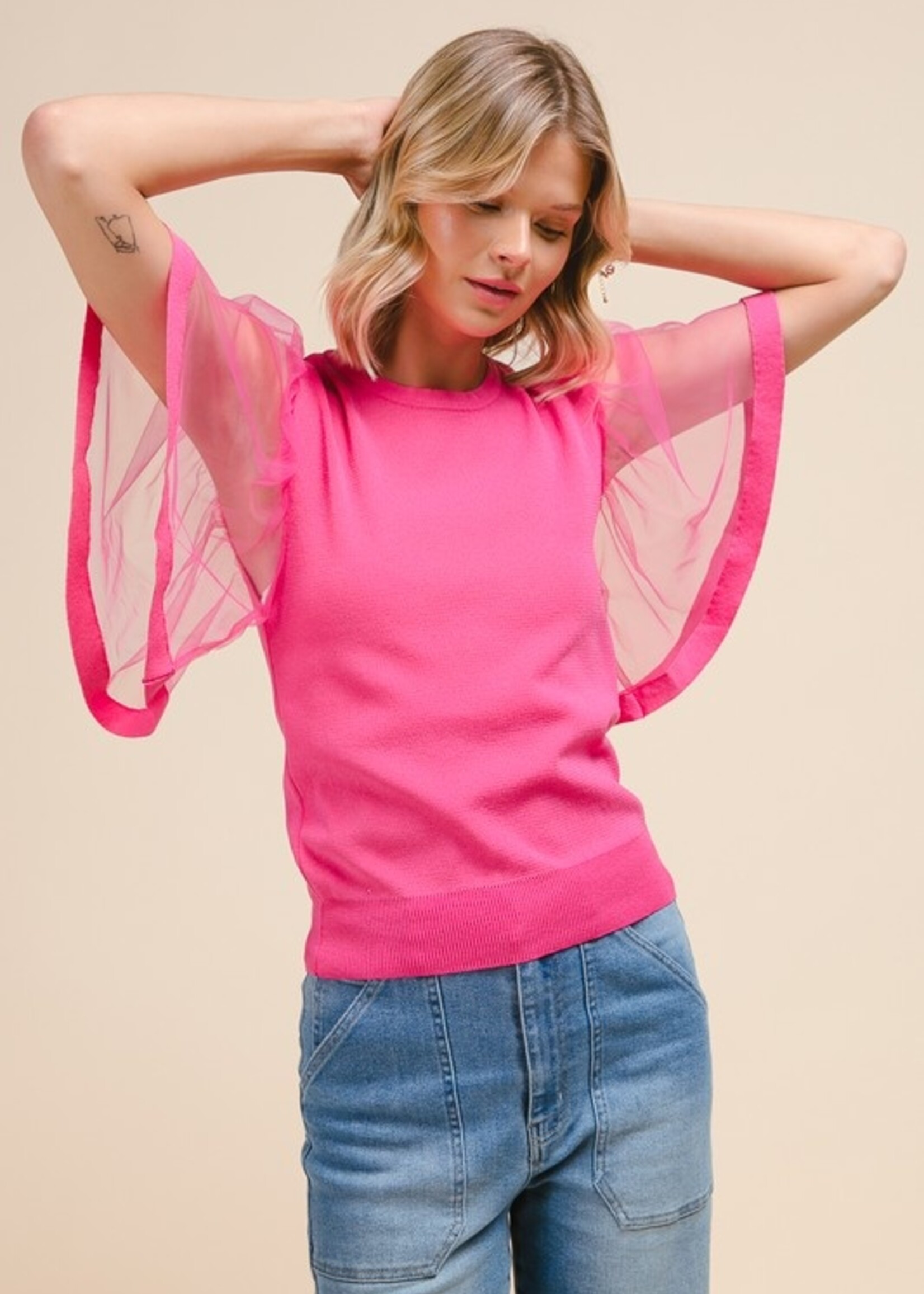 Mesh sleeve knit
