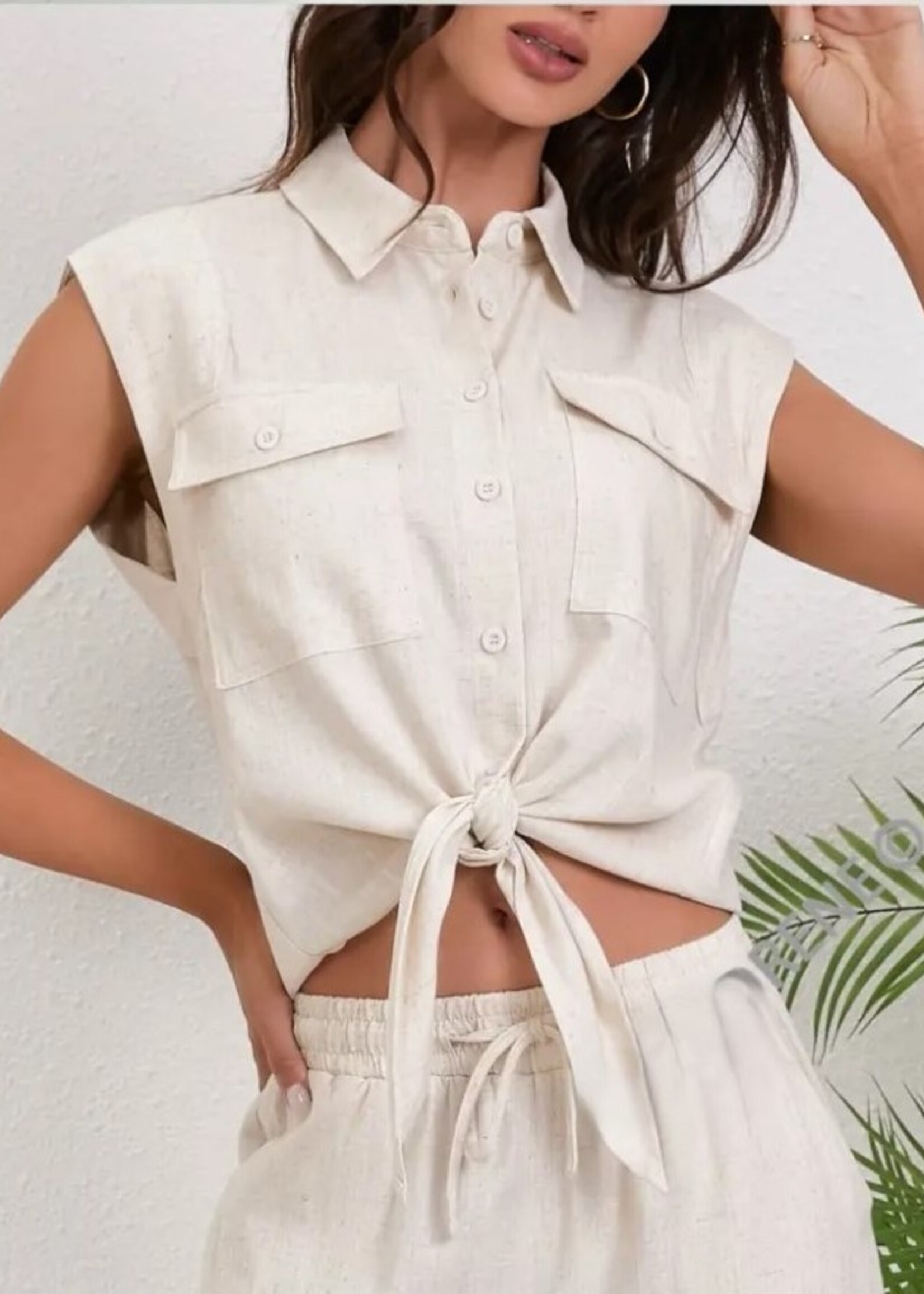 Sleeveless tie front +3 colors