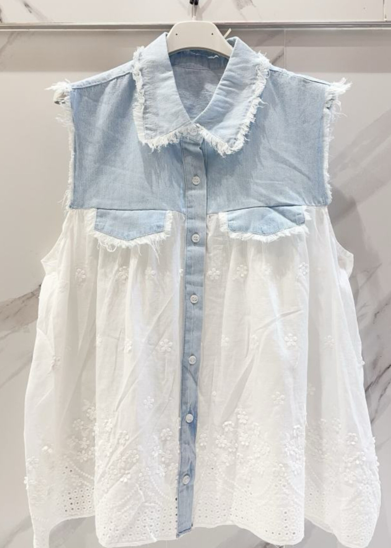 Sleeveless embroidered top