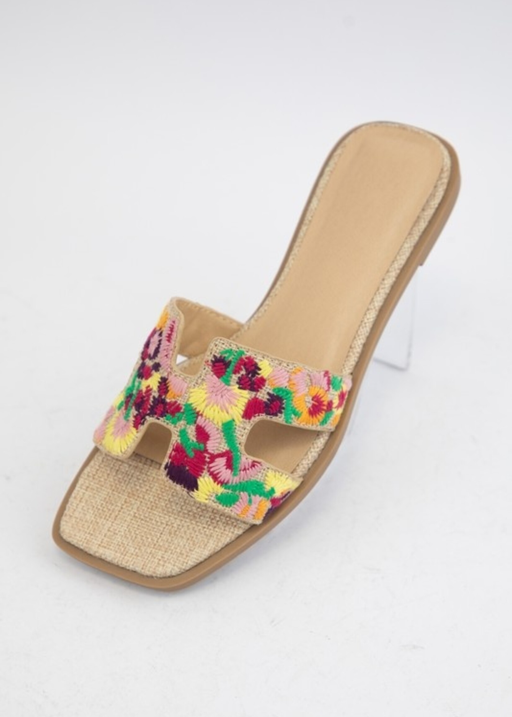 Embroidered sandal