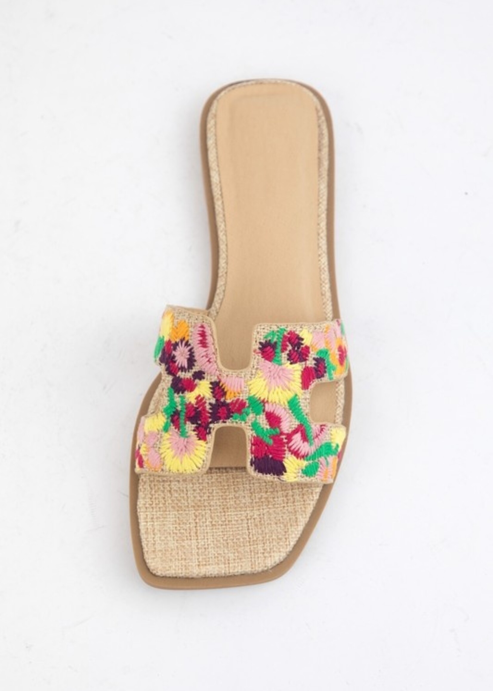Embroidered sandal