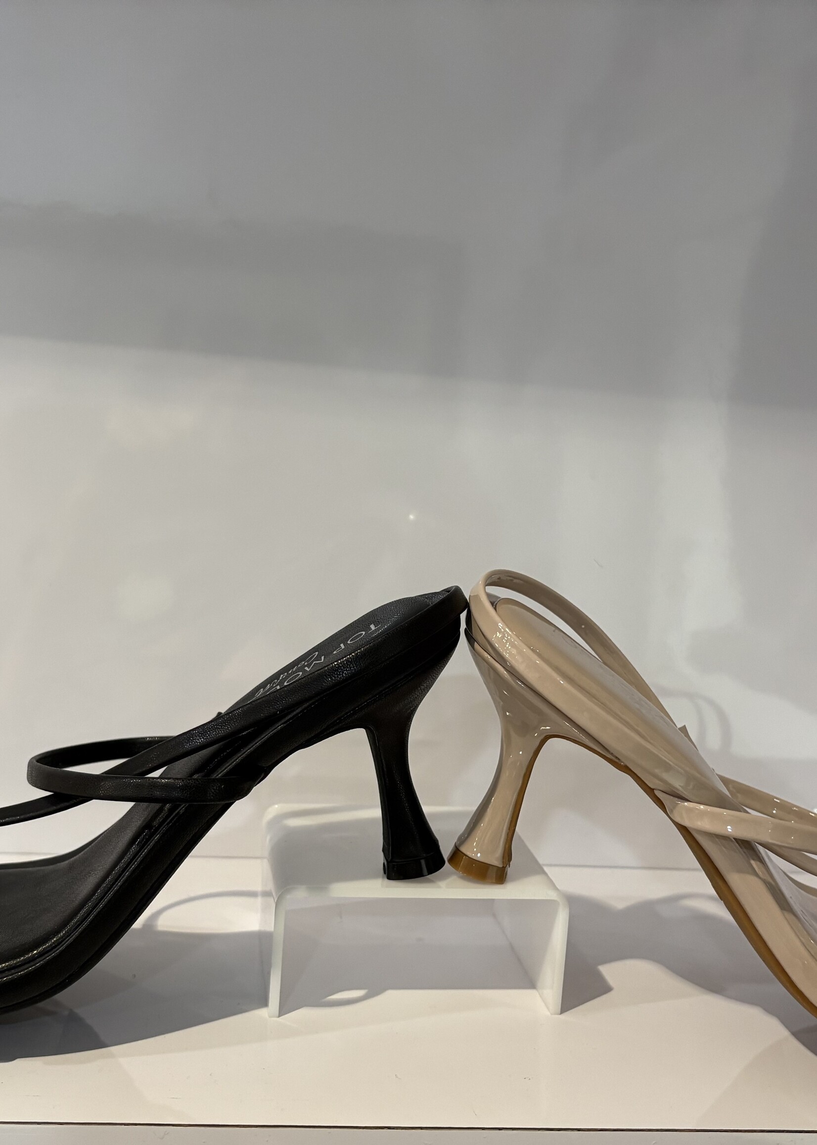 Strappy kitten heel +2 colors
