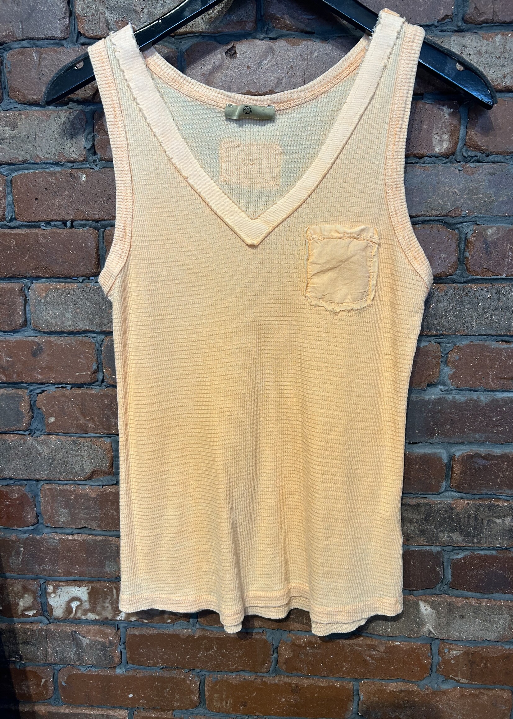 Pocket tank +3 colors