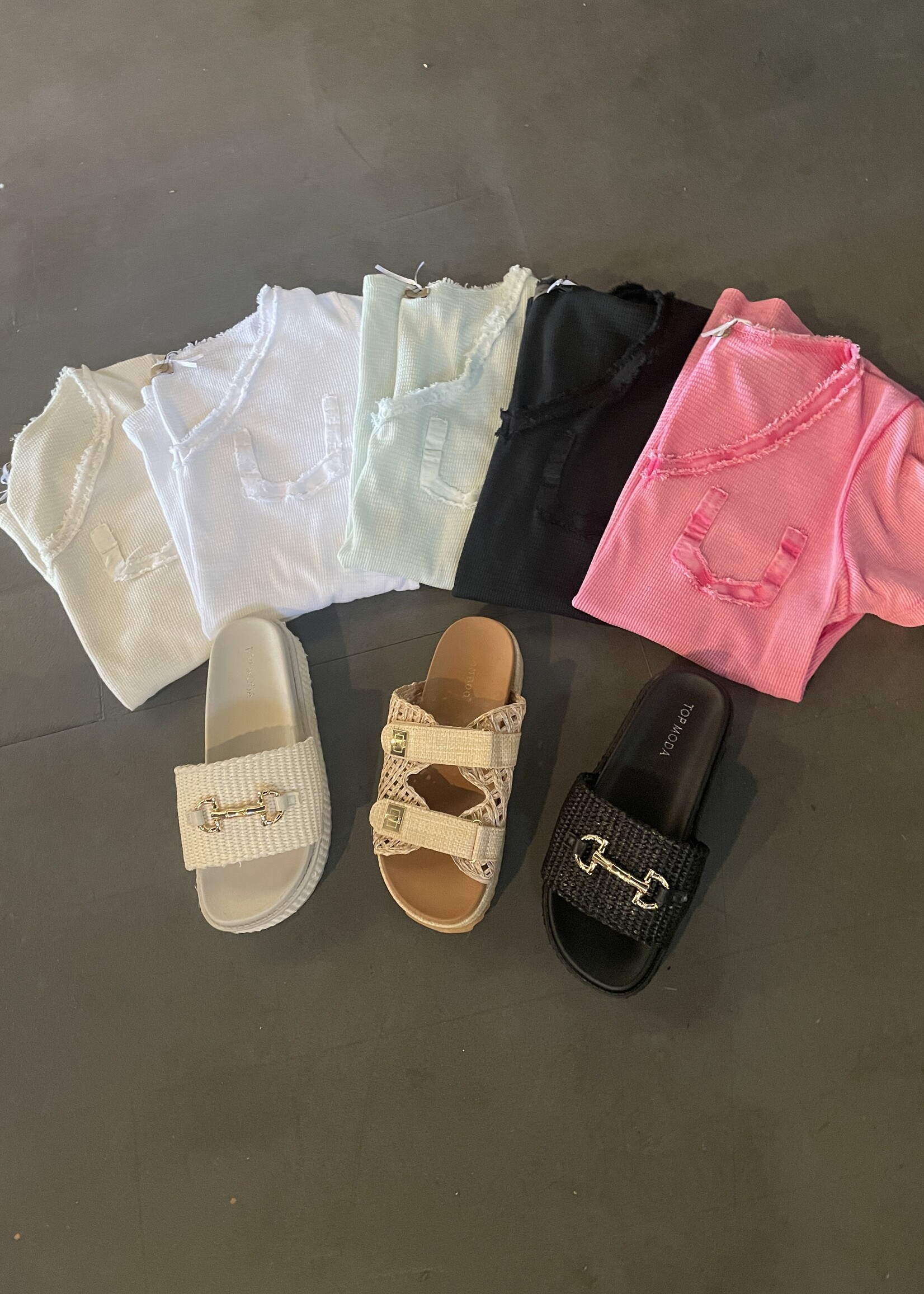 Raw edge tee +6 colors