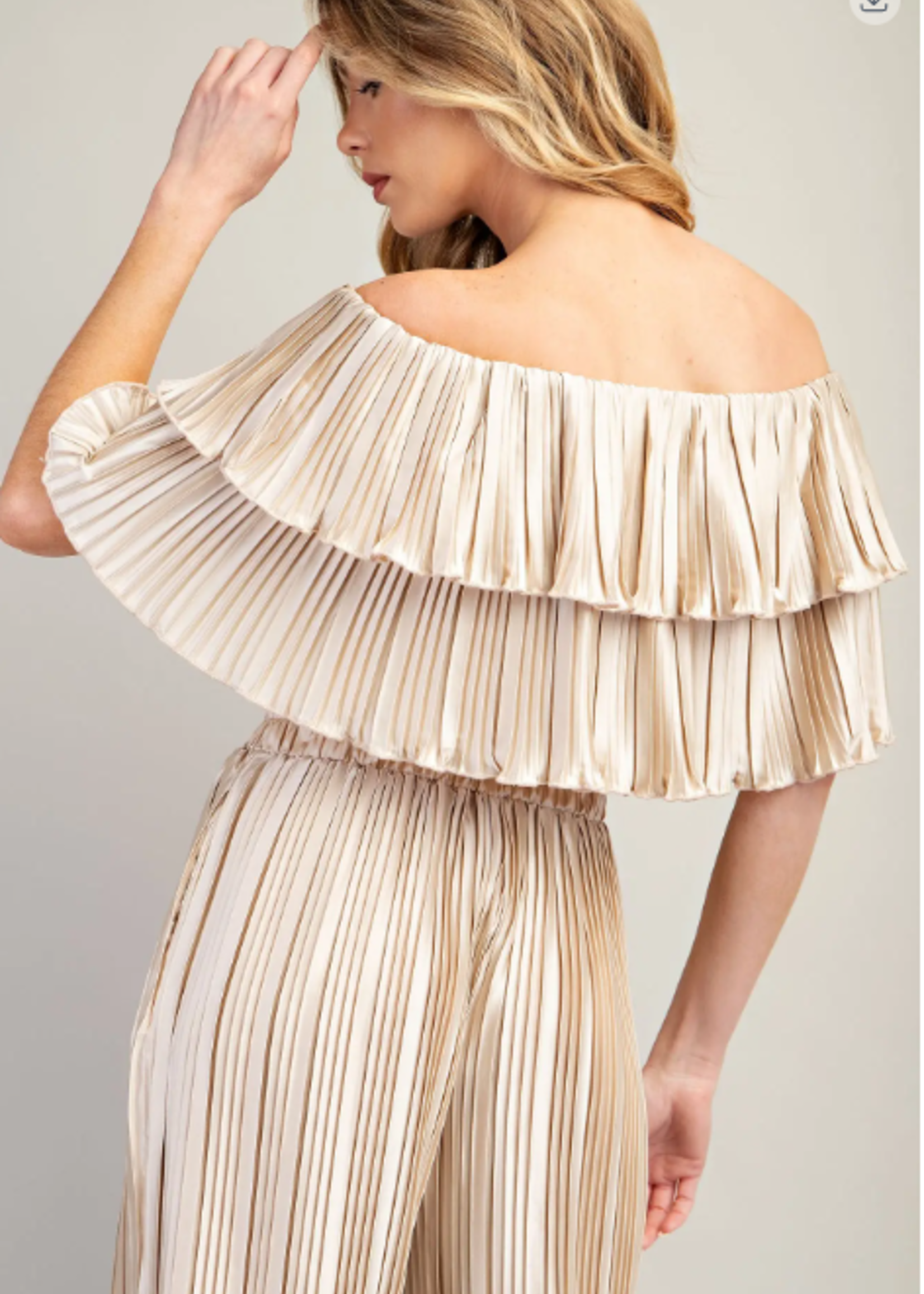 Off shoulder pleated top
