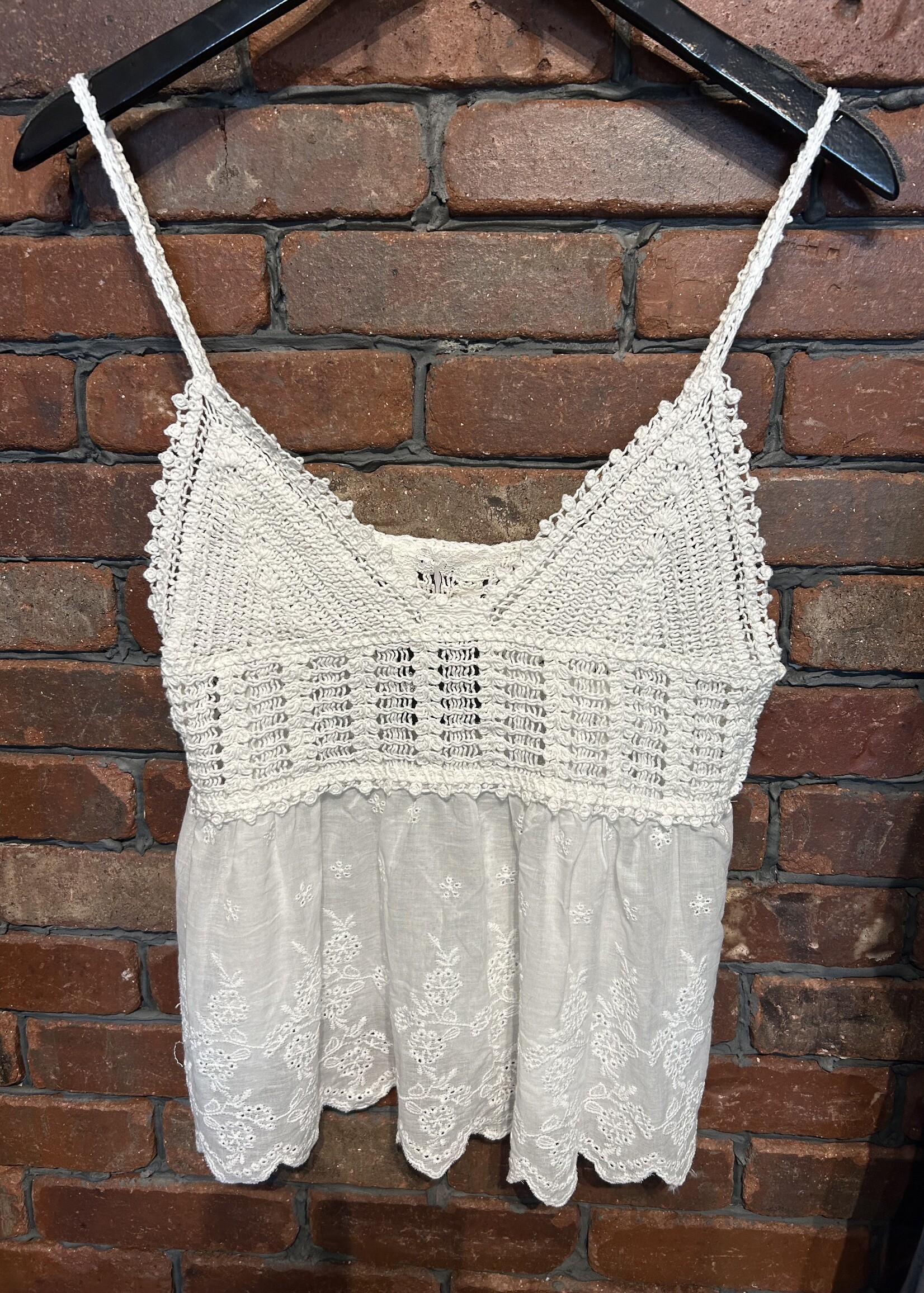 Crochet eyelet tank +2 colors