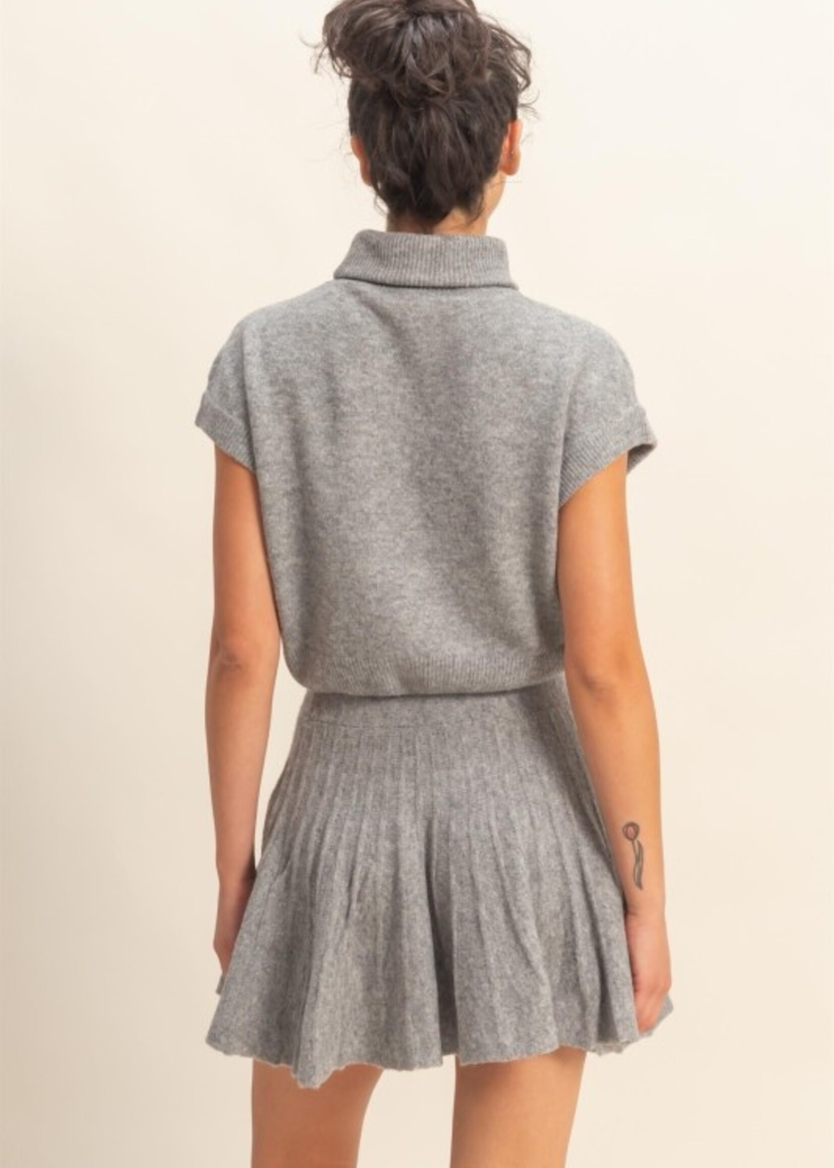 Turtle neck sweater and skirt set +2 colors