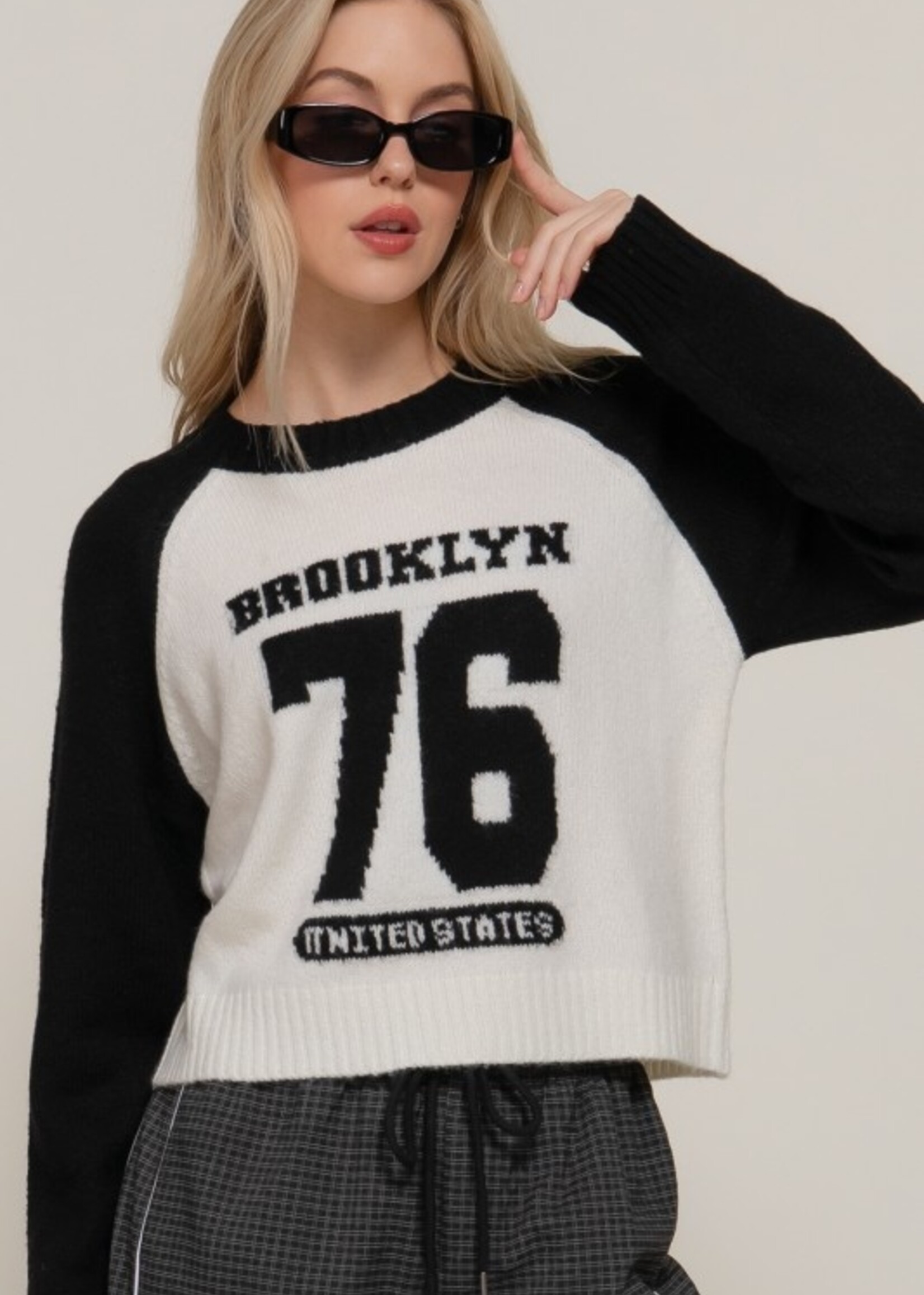 Brooklyn sweater +3 colors