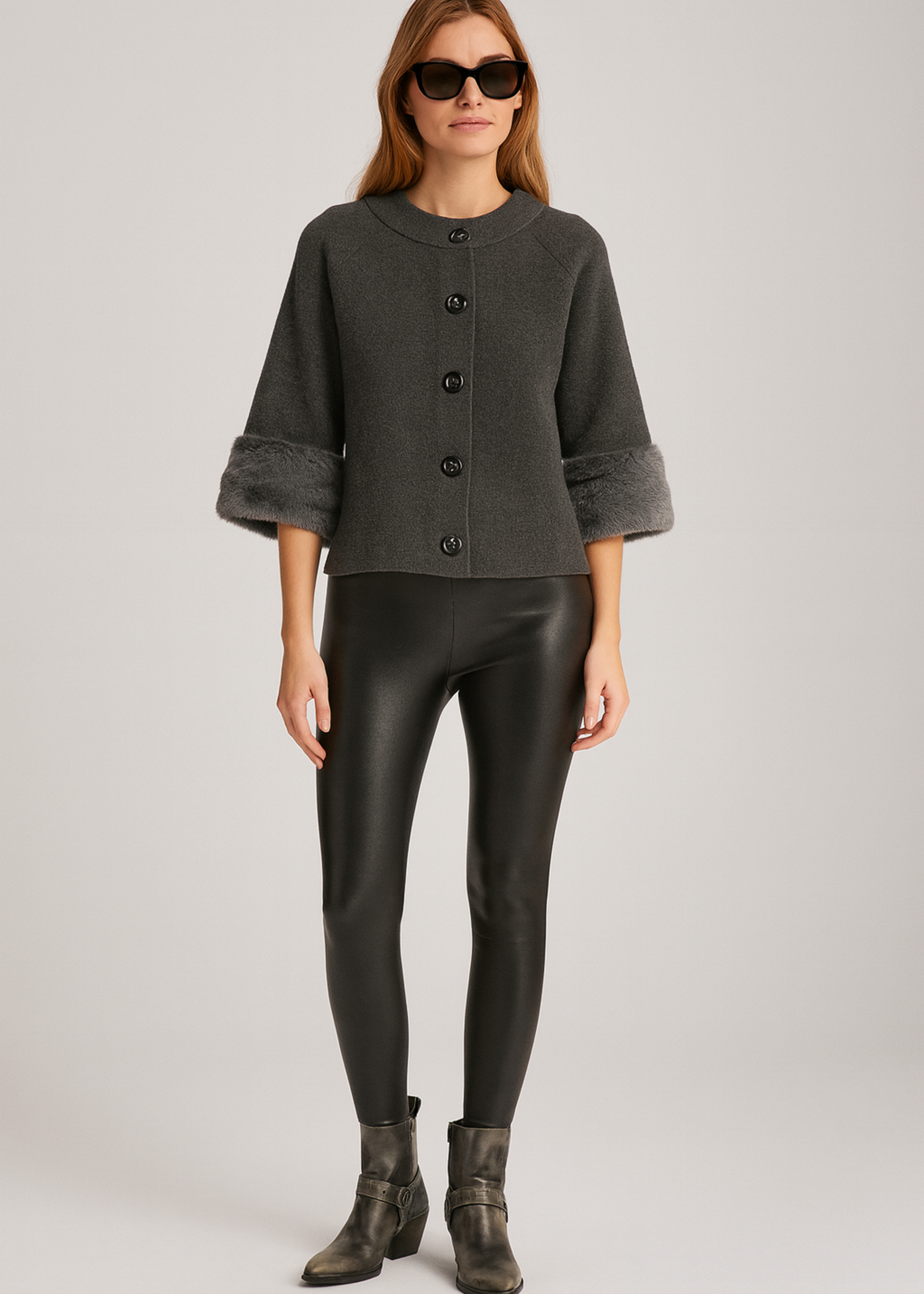 Fur cuff sweater +2 colors