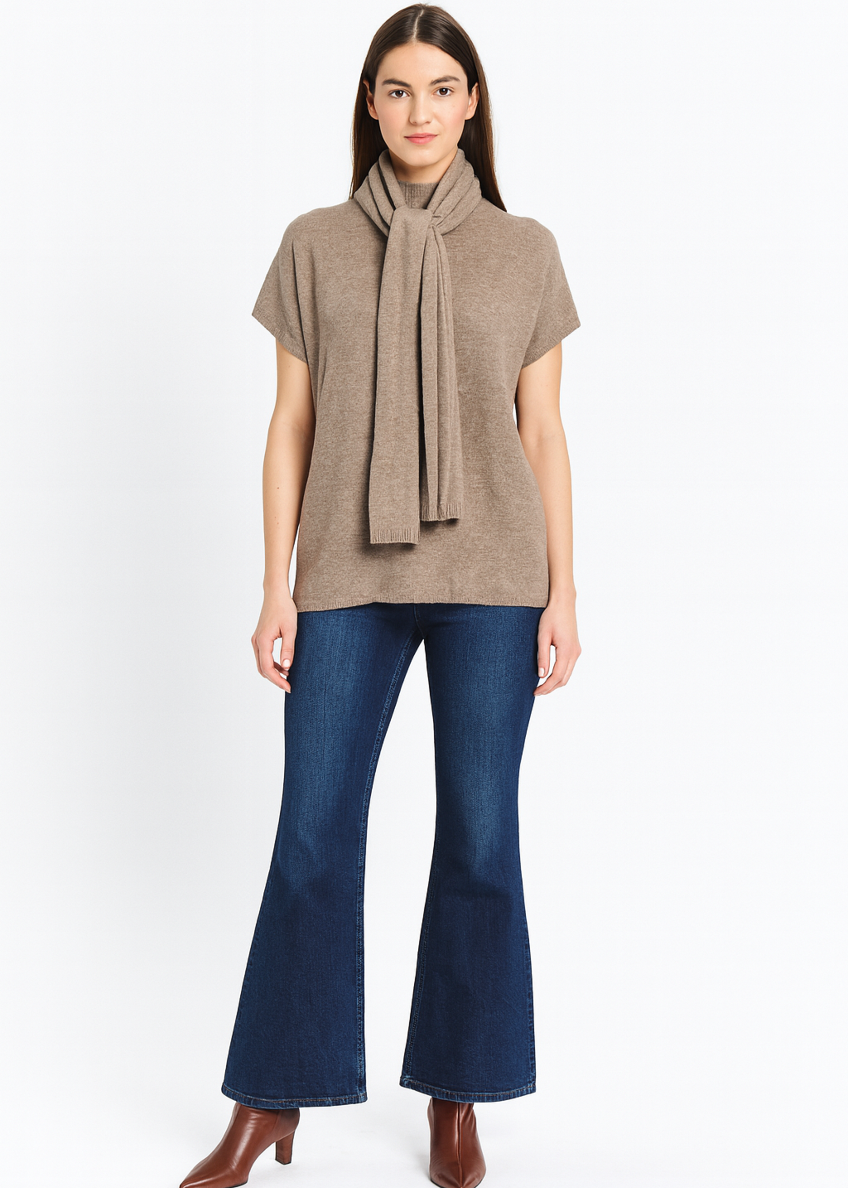 Sweater with scarf +3 colors