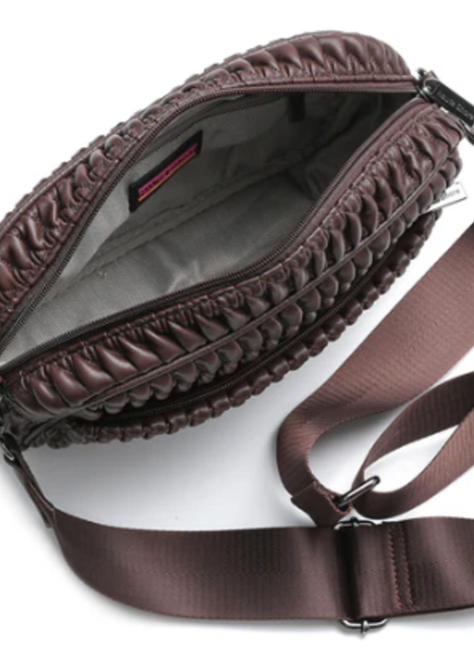 Small puckered crossbody