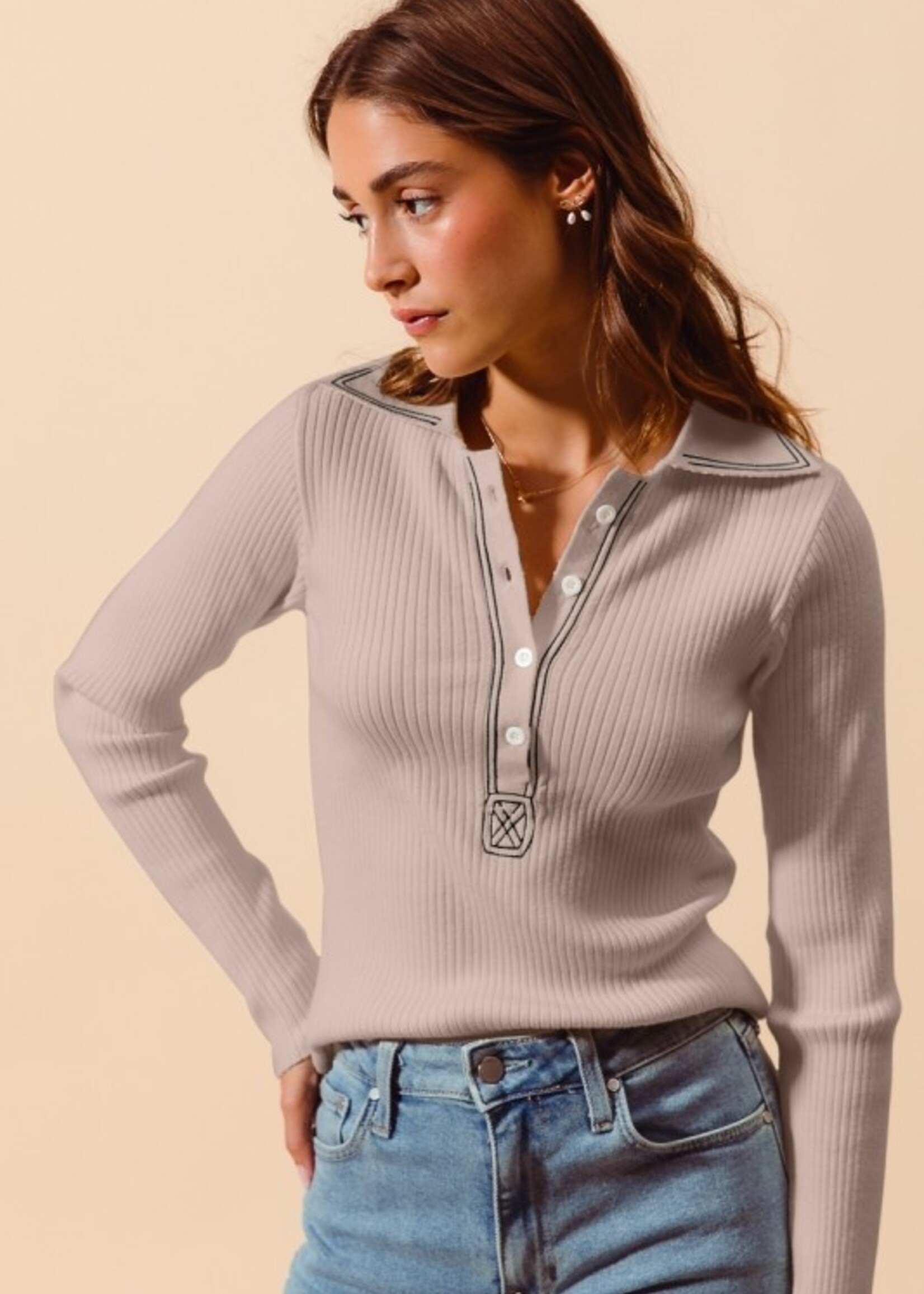 Contrast stitch top +3 colors