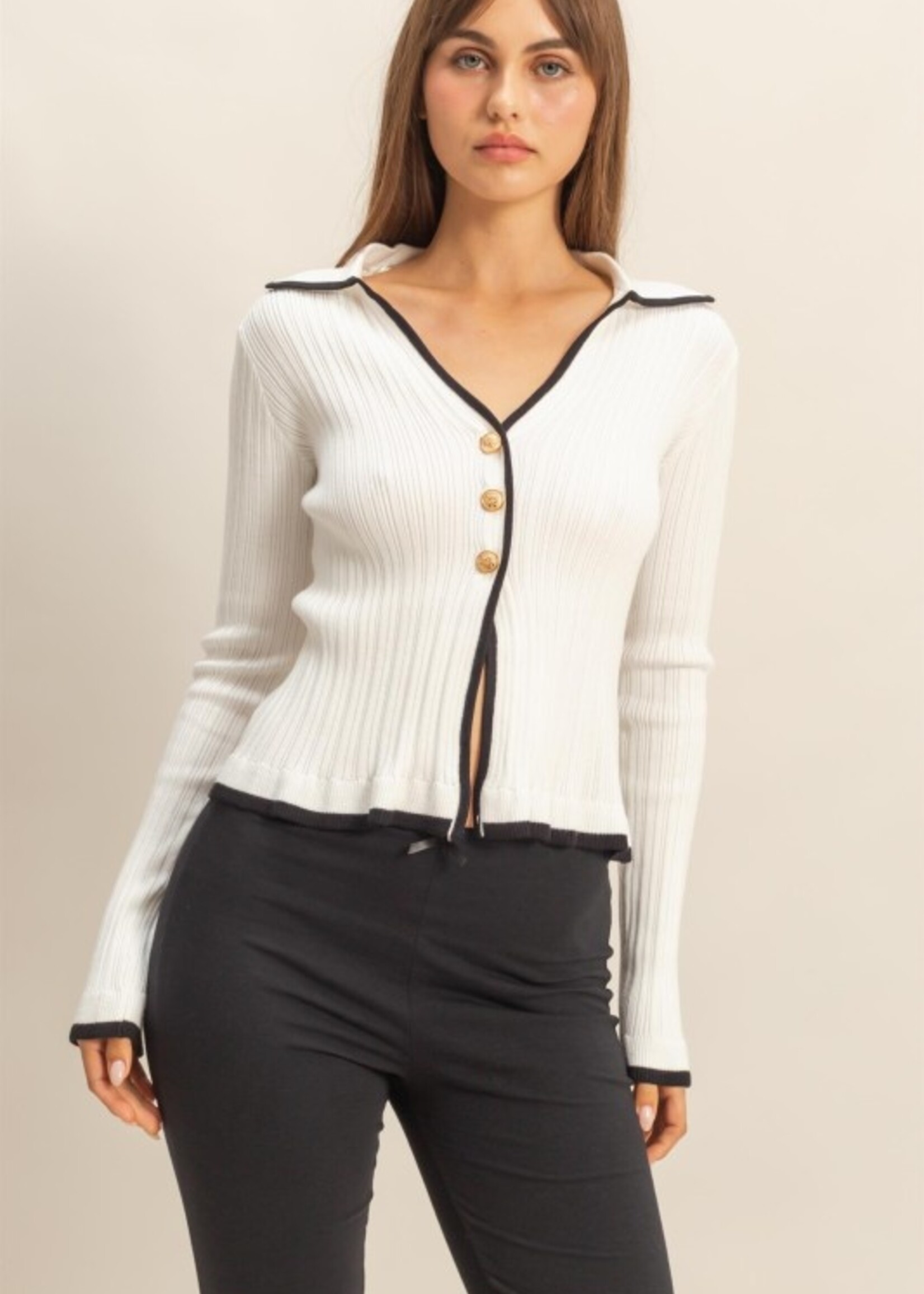 Ribbed 3 button cardigan top