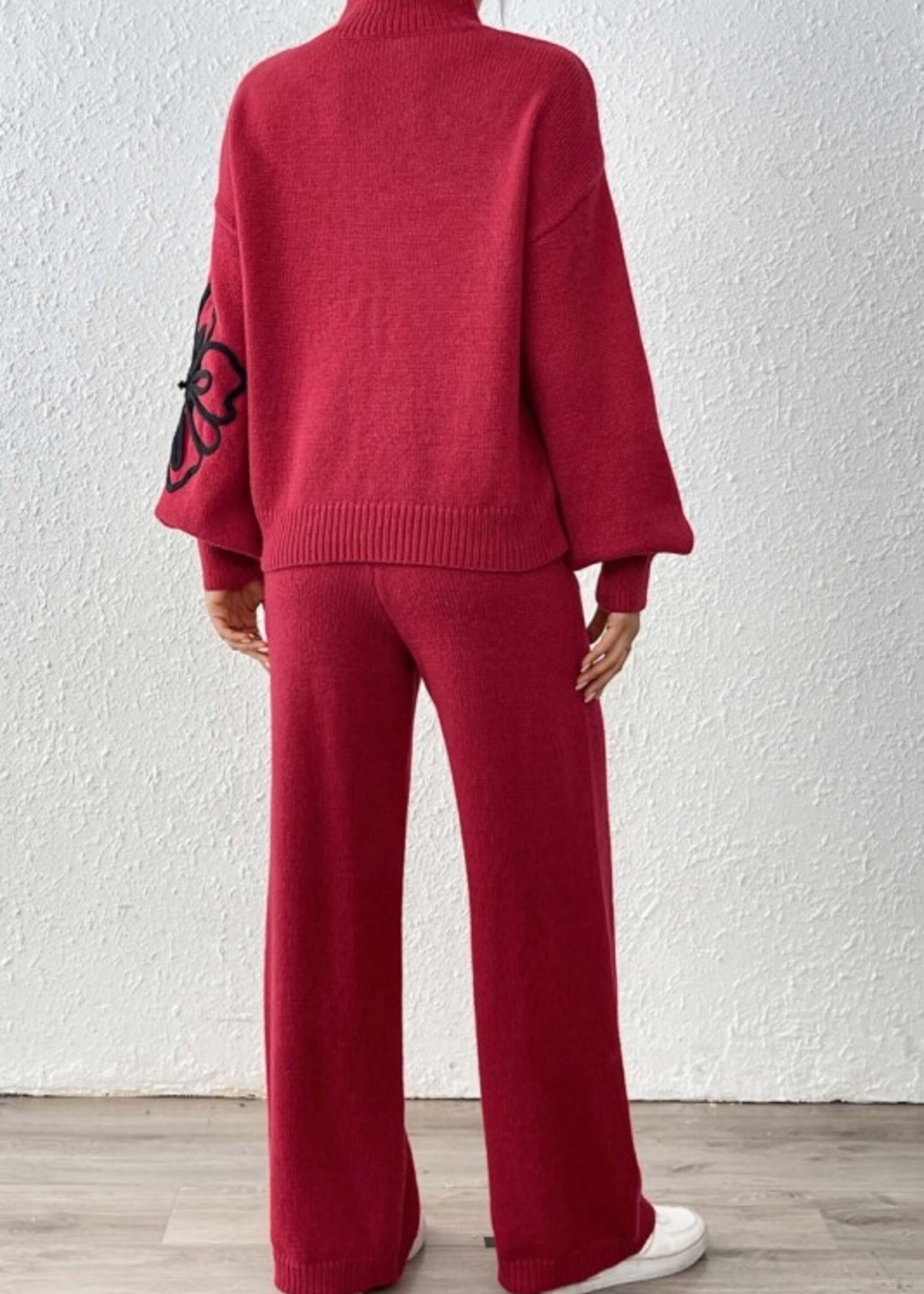 Sweater and pants set