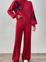 Sweater and pants set