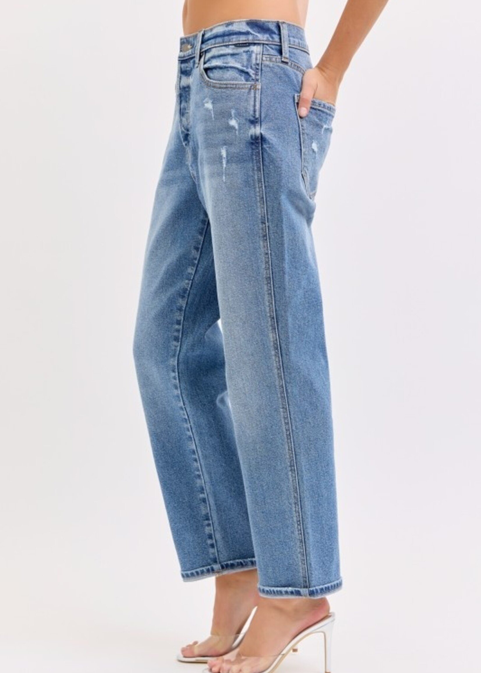 Mini cuff boyfriend jean