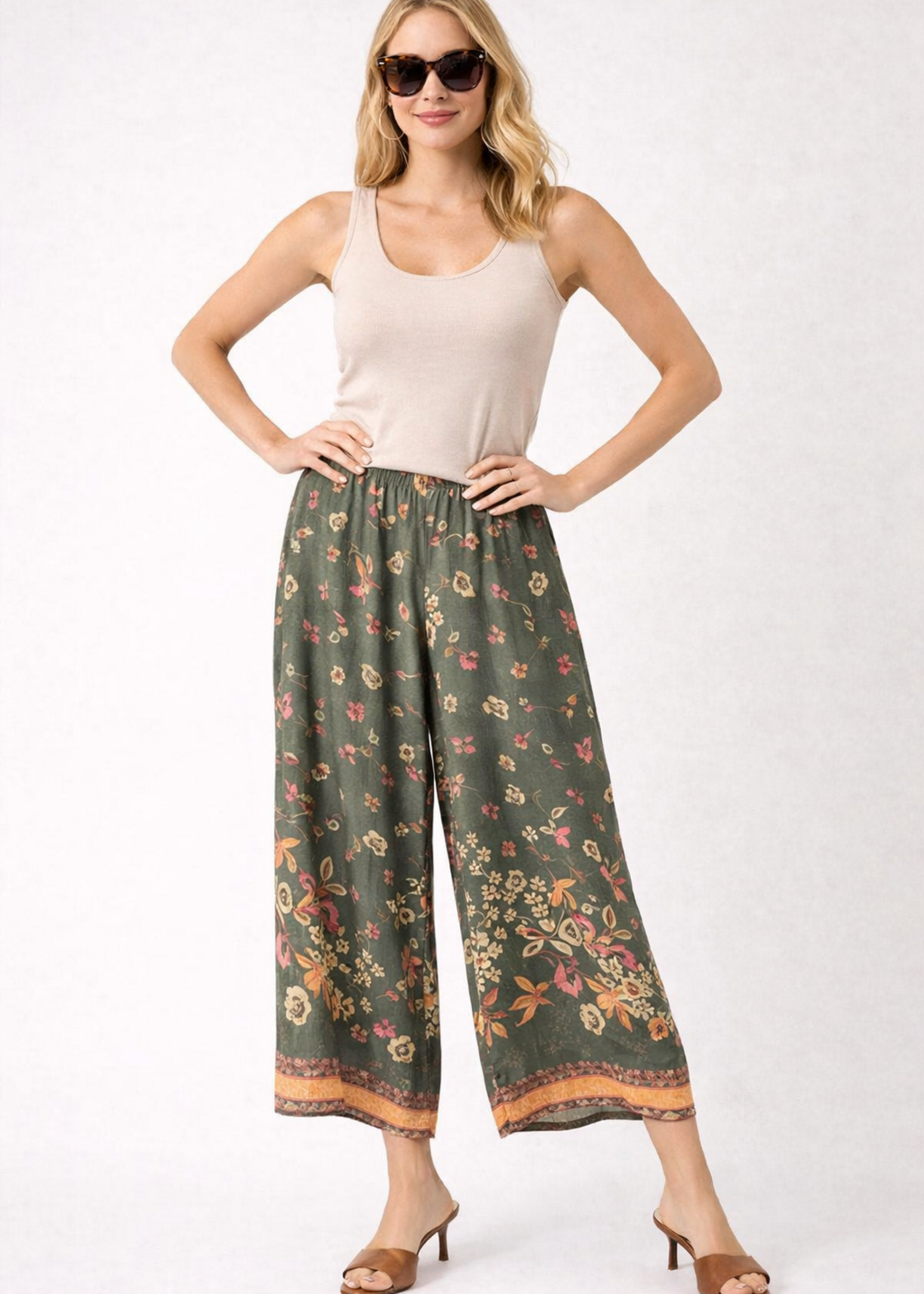 Crop floral palazzo