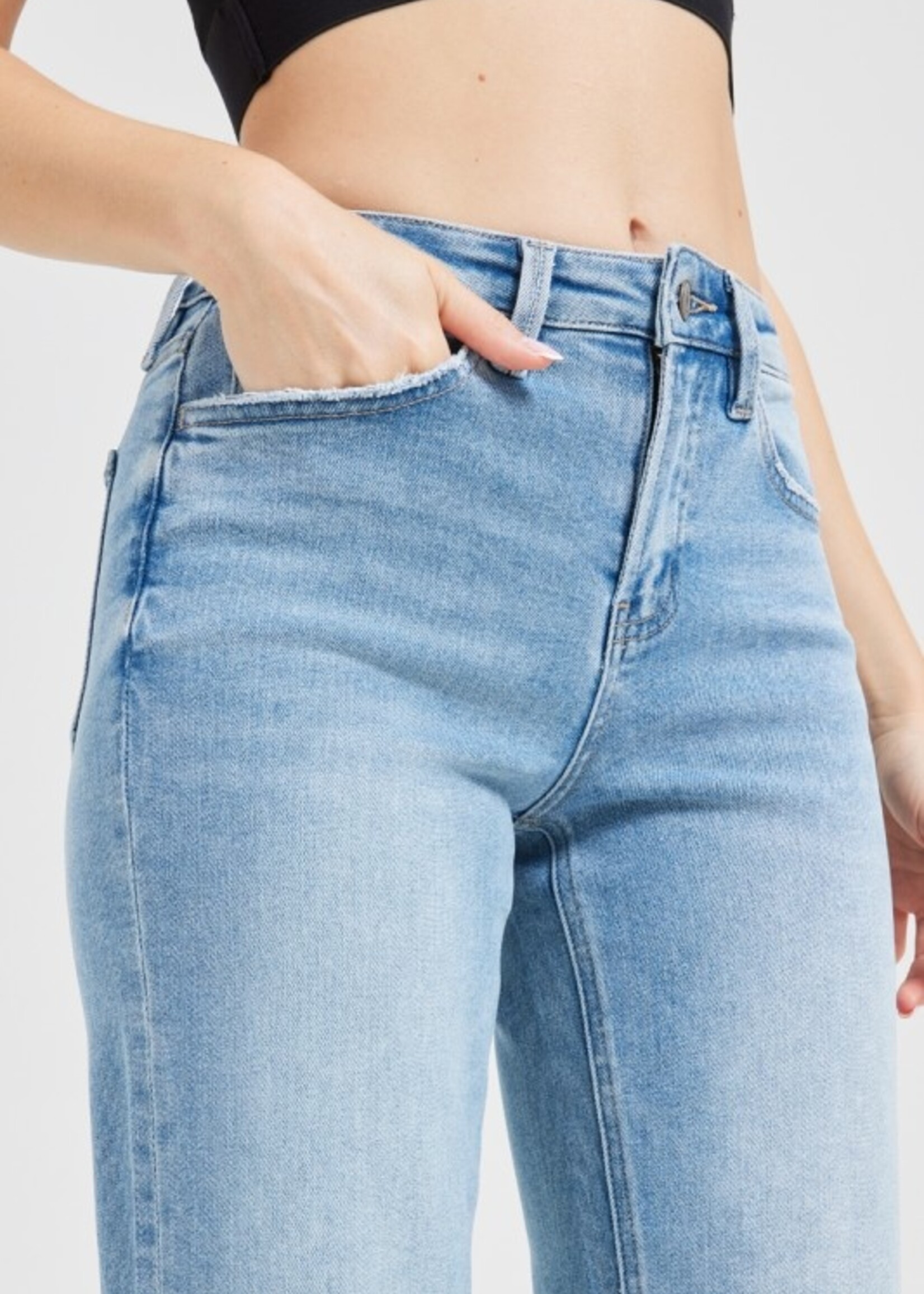 Scissor hem jean